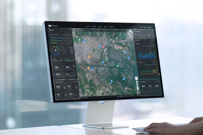 Dashboard FlightHub 2 chia sẻ livestream và thông tin nhiệm vụ trên nhiều thiết bị