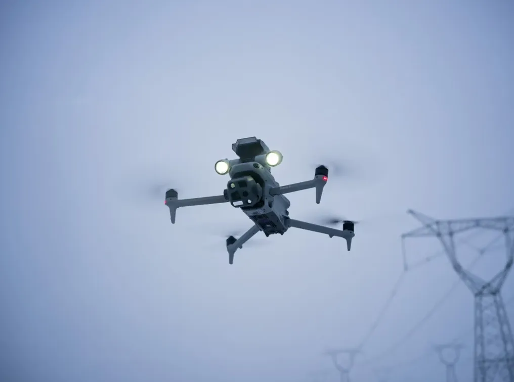 DJI Matrice 4 Series được trang bị AI tiên tiến