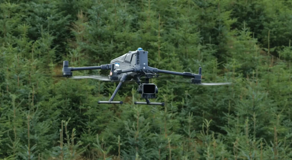 DJI Zenmuse L3 L3 duy trì độ chính xác cao ngay cả ở tốc độ bay 25 m/s.